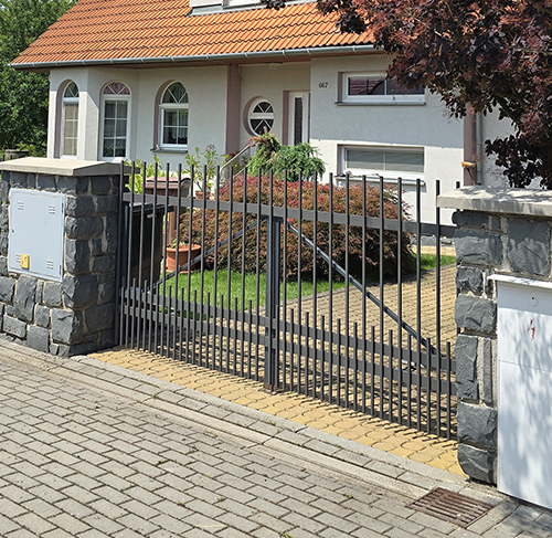 image:Image 02_kridlova.jpg