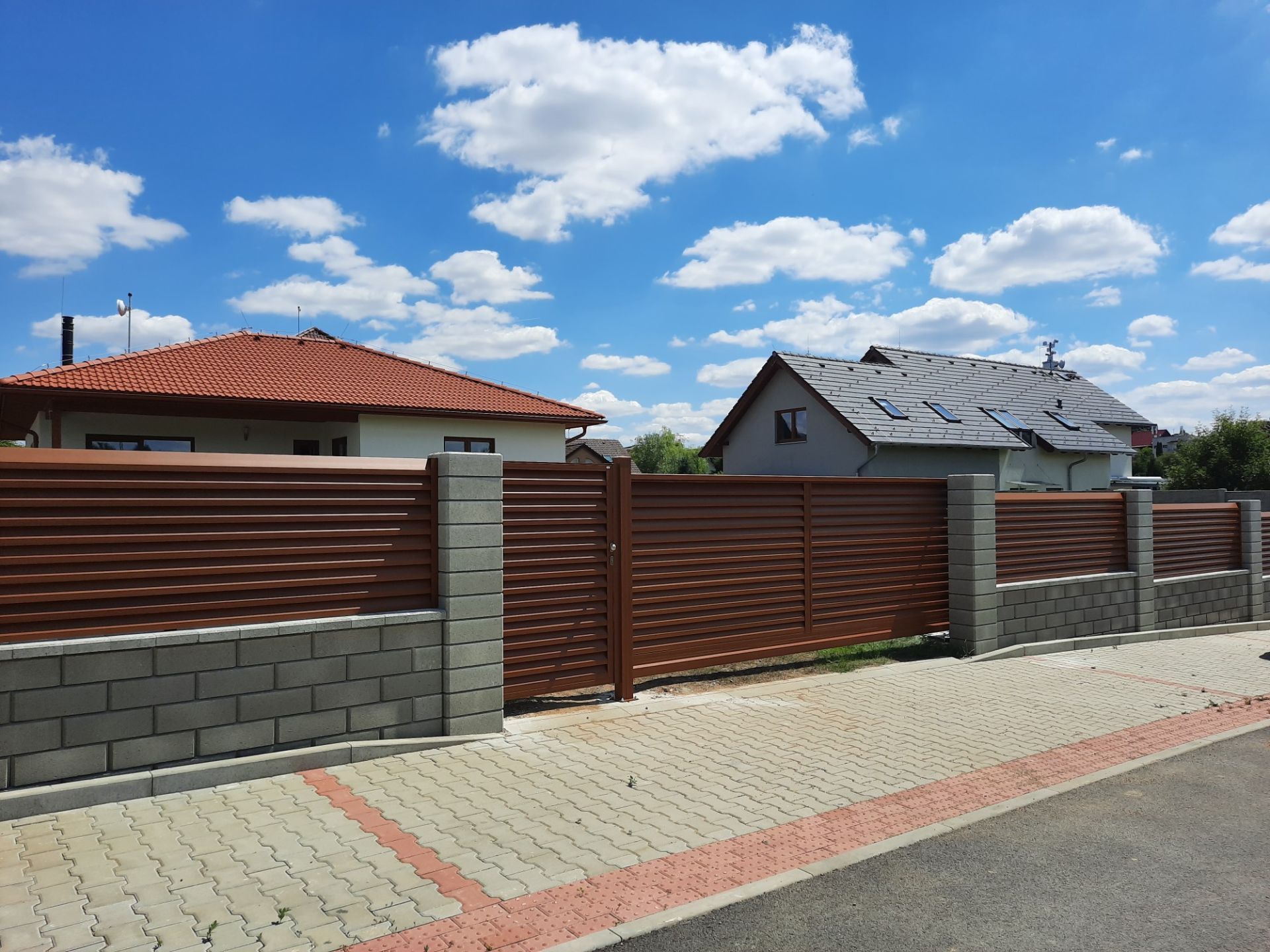 image:Image blog/jak-vybrat-plot-rolux_(8).jpg